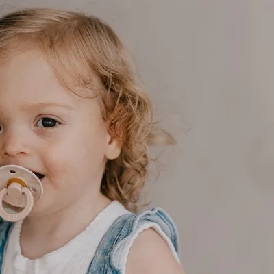 2 бр. Биберони BIBS COLOUR, Ivory/Blush, 18+ месеца      
