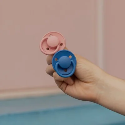 Биберон BIBS De Lux, Baby Pink, Силикон, Универсален Размер       