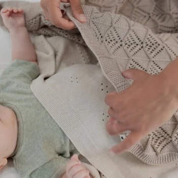 Плетено Бебешко Одеяло Wavy Vanilla BIBS