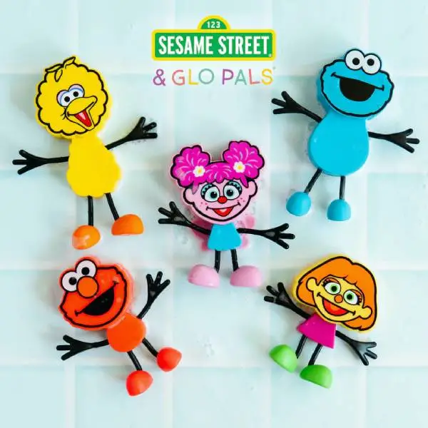Герой COOKIE MONSTER + 2 Светещи Кубчета Glo Pals