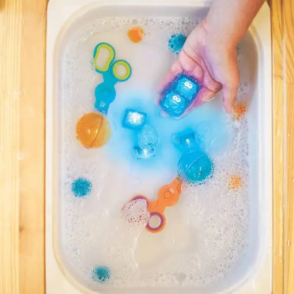 4 Светещи кубчета - Сини COOKIE MONSTER Glo Pals