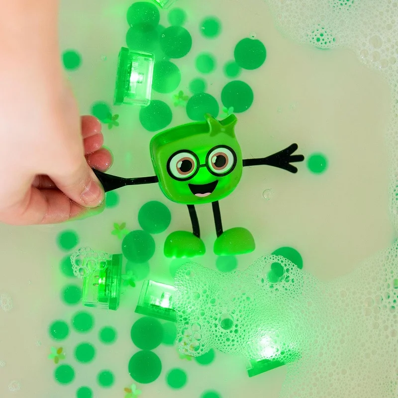 Герой PIPPA + 2 Светещи Кубчета Glo Pals